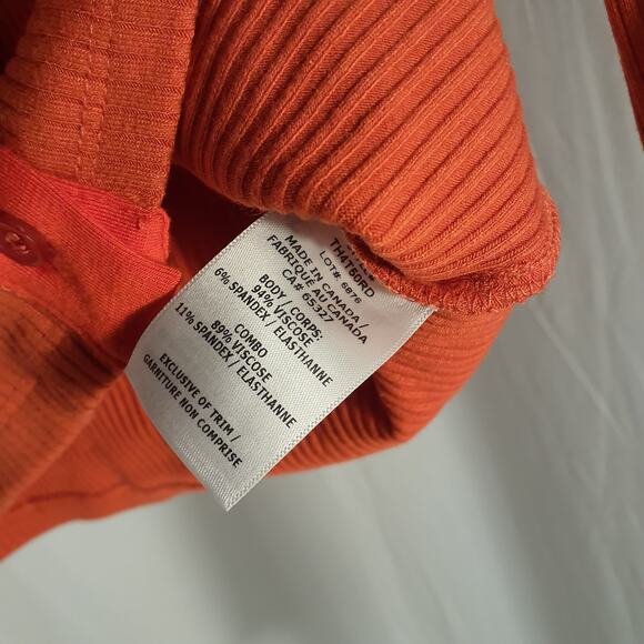 The Range Cropped Button Down Turtleneck Blouse Size M - Picture 5 of 5